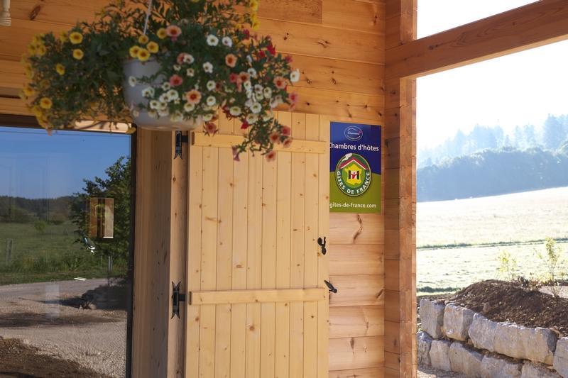 Chambres D'Hotes - Les Dolines La Chaux  Exterior foto