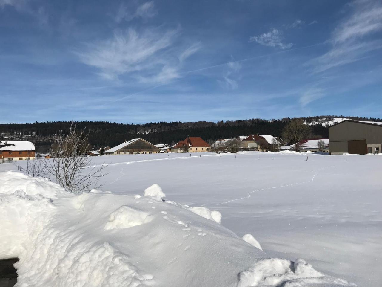 Chambres D'Hotes - Les Dolines La Chaux  Exterior foto